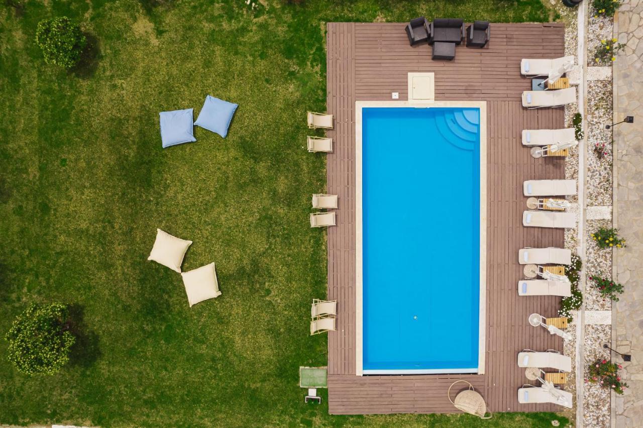 Kalisun Pool House By Georgalas Nea Kallikrateia Εξωτερικό φωτογραφία
